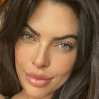 BrittandWayne Nøgen