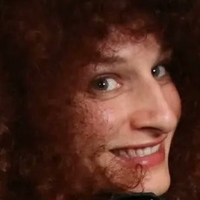 Brittany Simon Nøgen