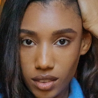 Brookliyn Wren Nøgen
