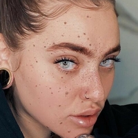Brooklyn Nicolina Nøgen