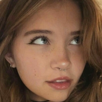 Caitibugzz Nøgen