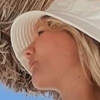Caitlin Mazza Nøgen