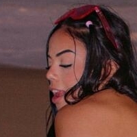 Camila Quintela Nøgen
