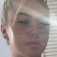 Caoimhe Moreland Nøgen