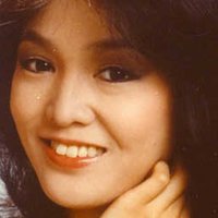 Carol 'Do Do' Cheng Nøgen