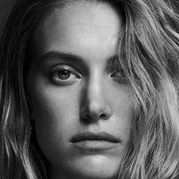 Caroline Lowe Nøgen