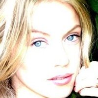 Carolyn Goff Nøgen