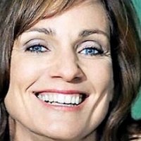 Catherine McClements Nøgen