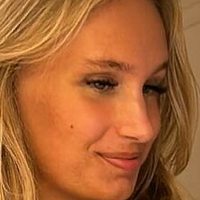 Cecilie Hoyer Nøgen
