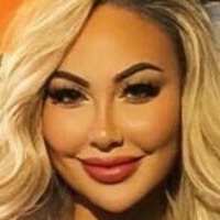 Celia Kay Nøgen