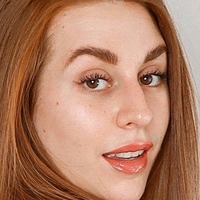 Charlotte Dobre Nøgen