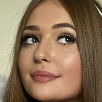Charlottiie Nøgen