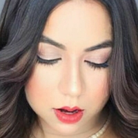 Charu Sharma Nøgen
