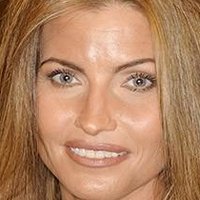 Cheryl Bachman Nøgen