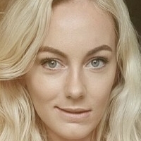 Chloe Hill Nøgen