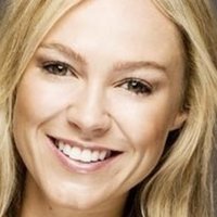 Christina Hallett Nøgen