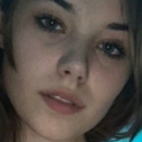 Claire Estabrook Nøgen
