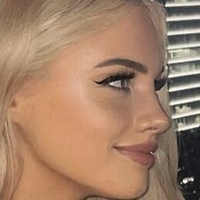 Claire Freeman Nøgen