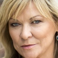 Claire King Nøgen