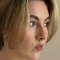 Clara Tubo Nøgen