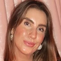 Clementine MacNeice Nøgen