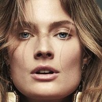 Constance Jablonski Nøgen