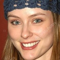 Corinne Russell Nøgen