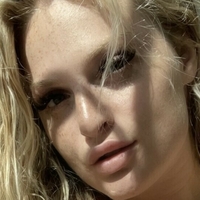Daisy Delacroix Nøgen