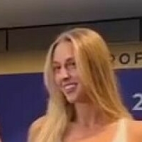 Dakota Ditcheva Nøgen