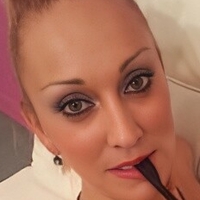 Daniela Evans Nøgen