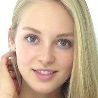 Daphne de Baat Nøgen