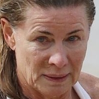 Deborah Hutton Nøgen