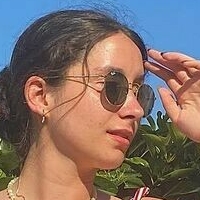 Defne Ergun Nøgen