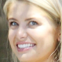Demi Burnett Nøgen