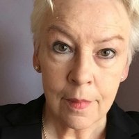 Denise Riley Nøgen