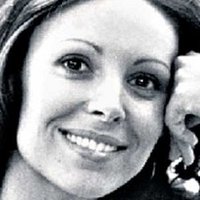 Diane Keen Nøgen