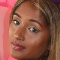 Dinusha Nøgen