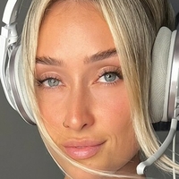 Eilish Porter Nøgen