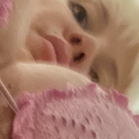 Elena mue Nøgen