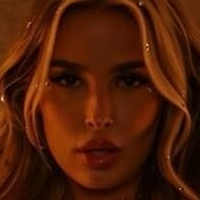 elenakamperi Nøgen