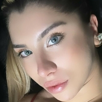 Elif Karaarslan Nøgen