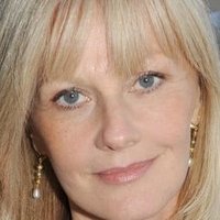 Elisa Servier Nøgen
