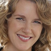 Elise Robertson Nøgen