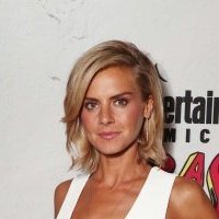 Eliza Coupe Nøgen