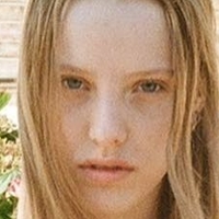 Eliza Goldsmith Nøgen