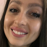 Elizabeth Sentbyeros Nøgen