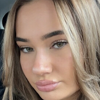 Ella Cortes Nøgen