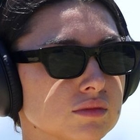 Ella Ding Nøgen
