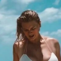 Ella Loudon Nøgen