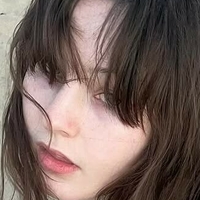 Ella Woolsey Nøgen